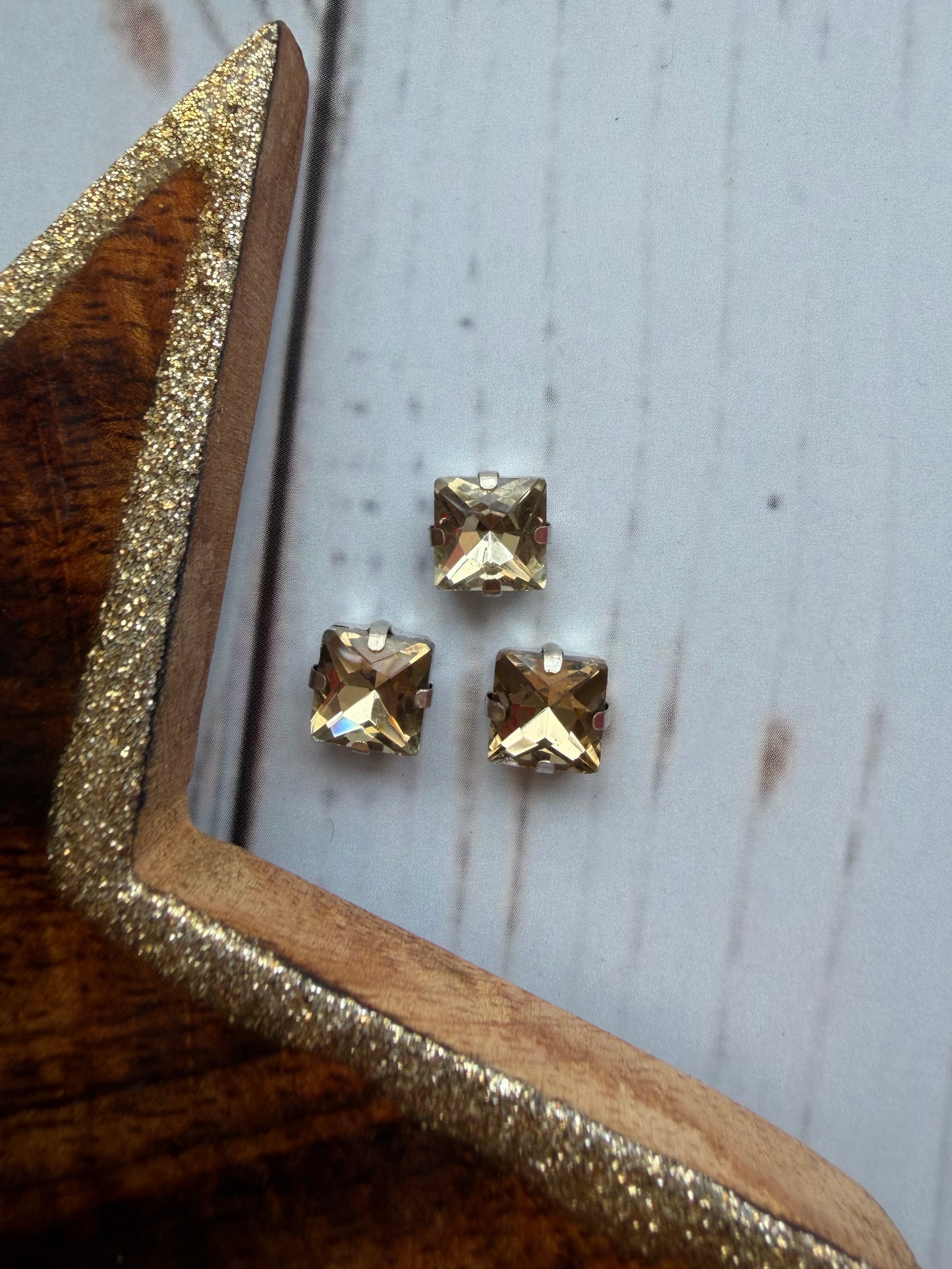 Square 8MM