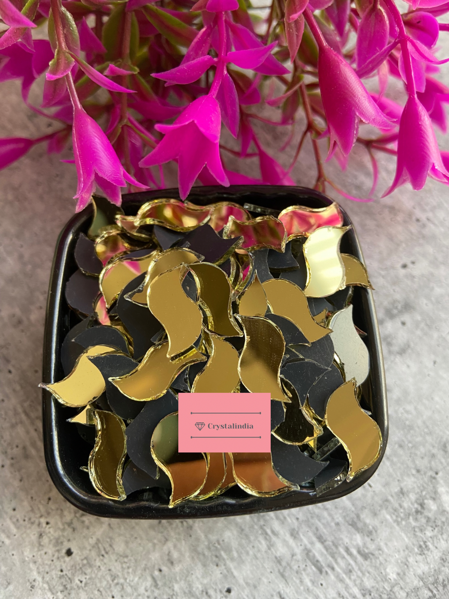 Premium Mirrors - Gold Bijli