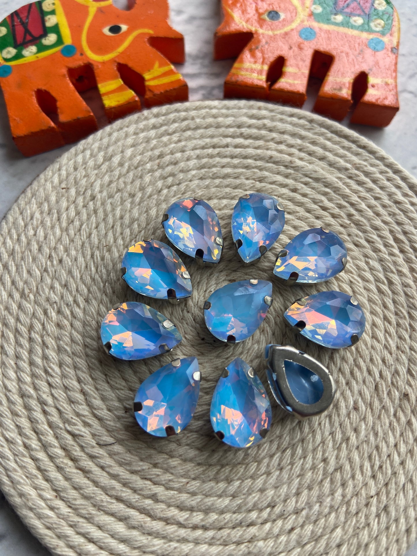 Mocha 10x14MM Drop