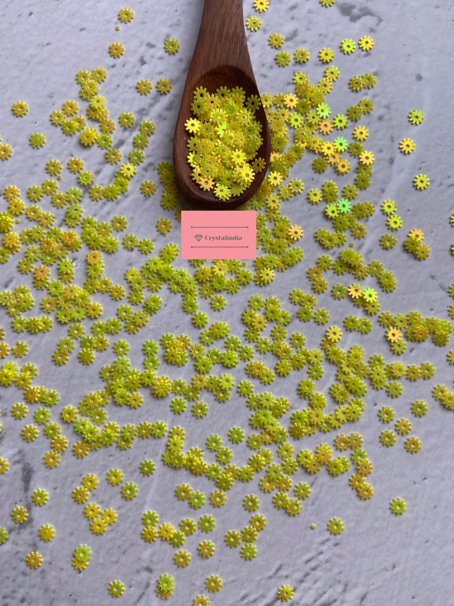 Zinnia Flower Sequins - Yellow Rainbow