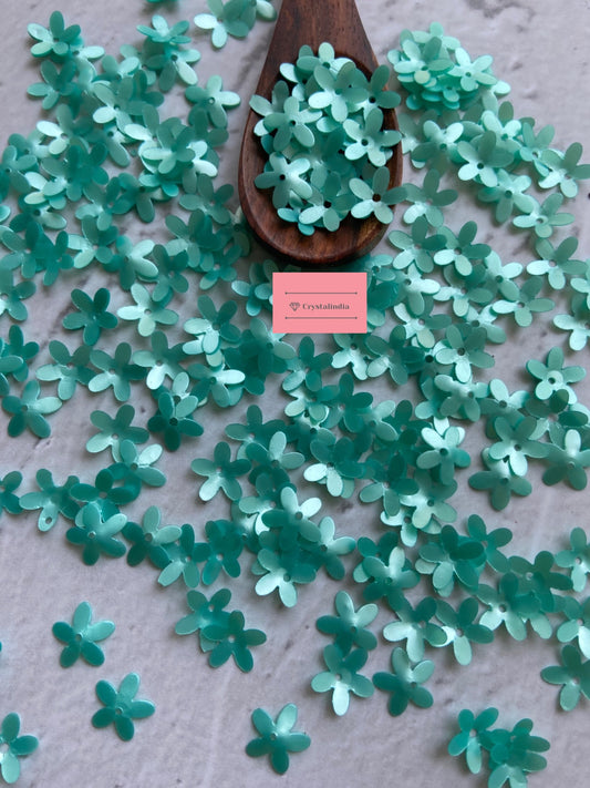 Periwinkle Flower Sequins - Mint Green