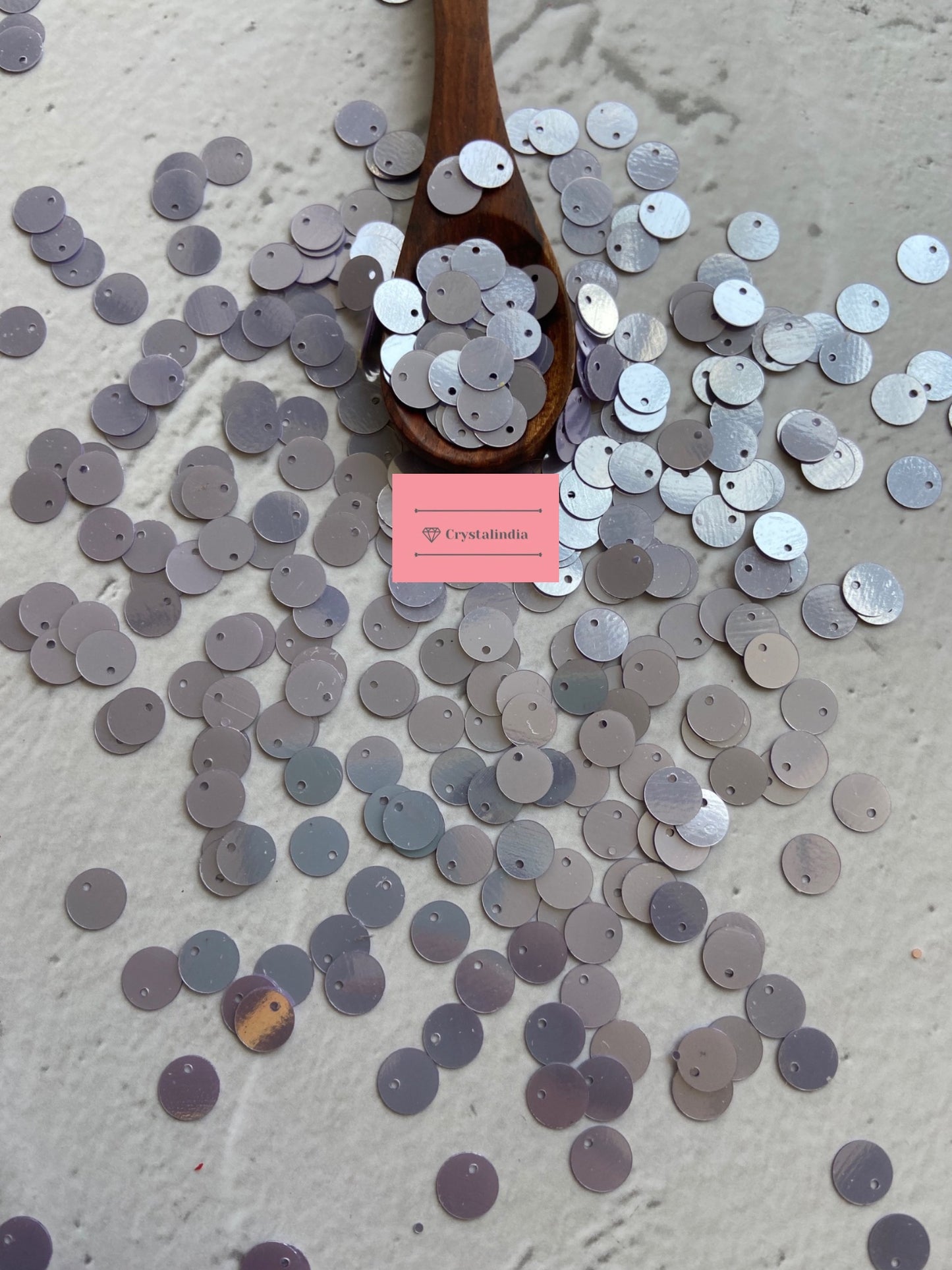 Top Hole Sequins - Light Lilac