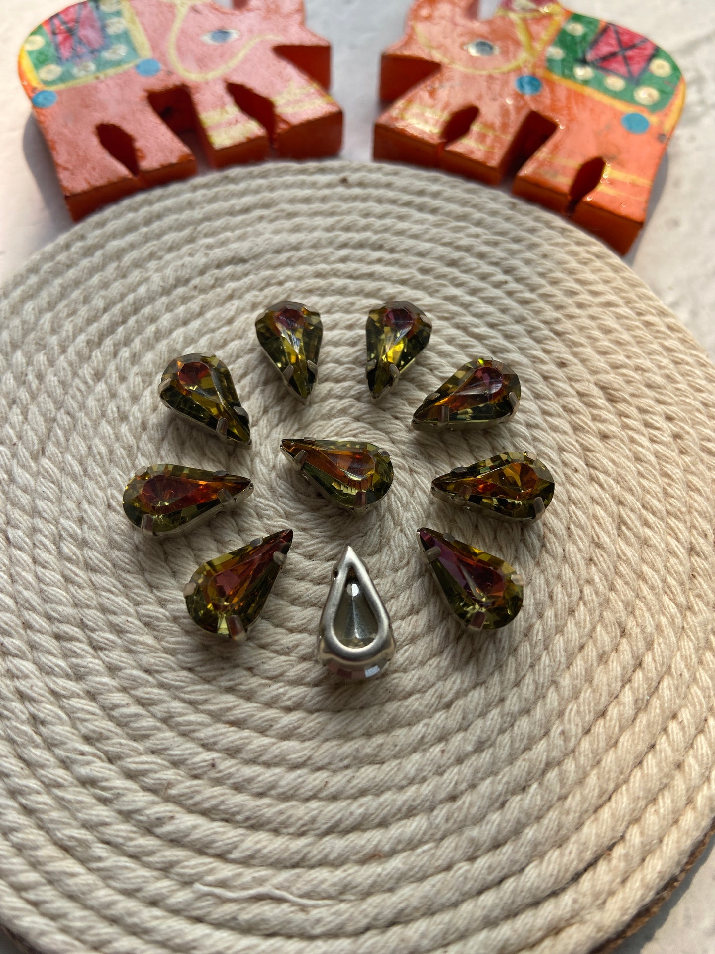 Mocha 8x13MM Drop