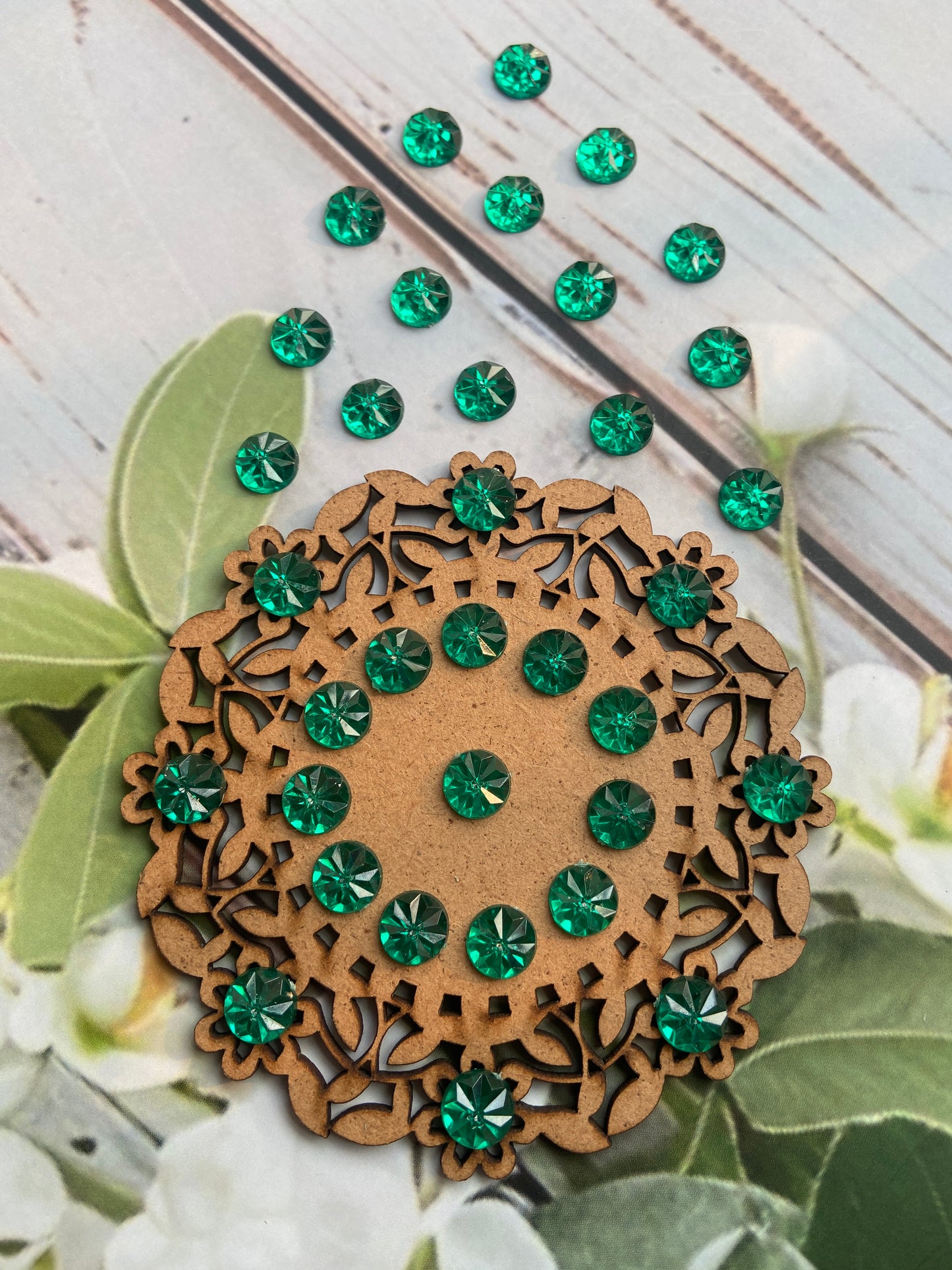 Stickon Engraved Round 10MM