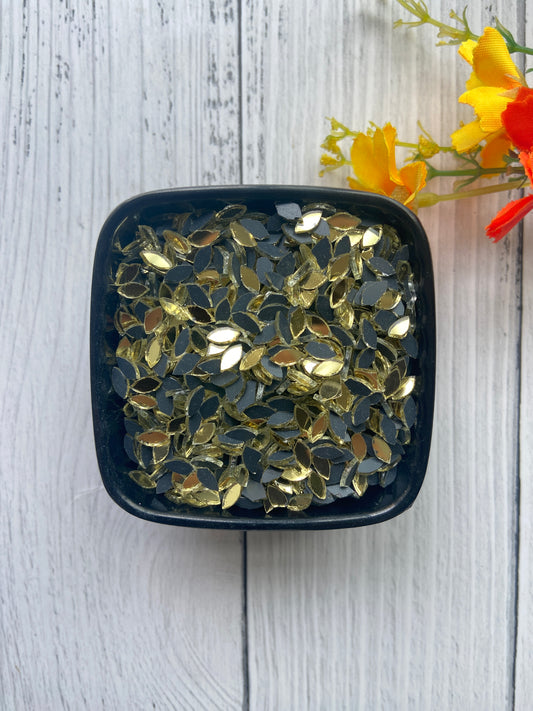 Gold Nano Mirrors - Eye