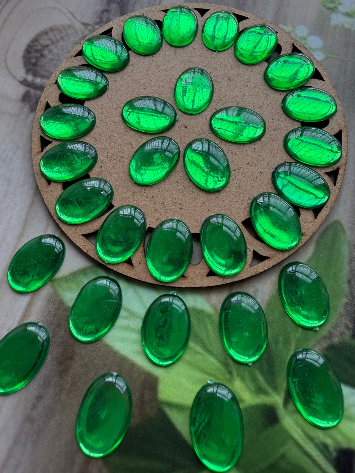 Stickon Oval - 14x18MM