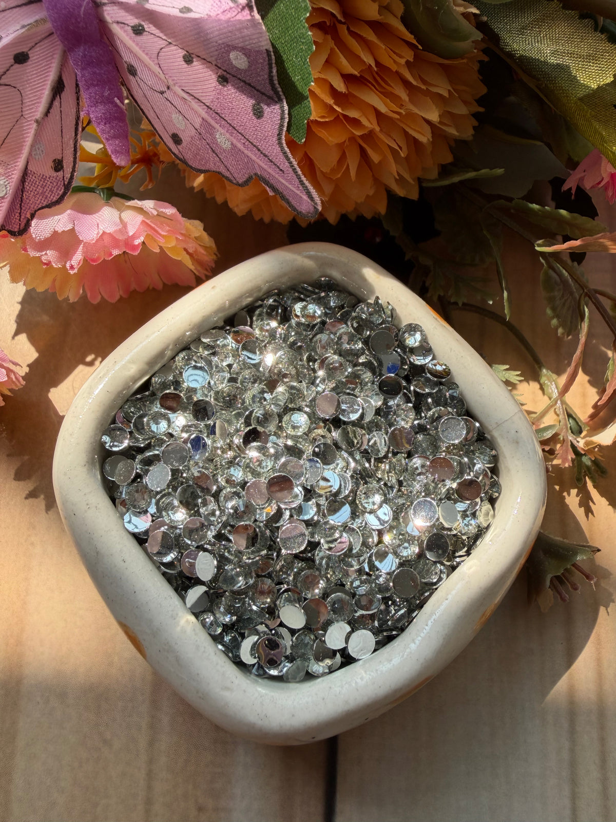 Stickon Round Rhinestone 4MM